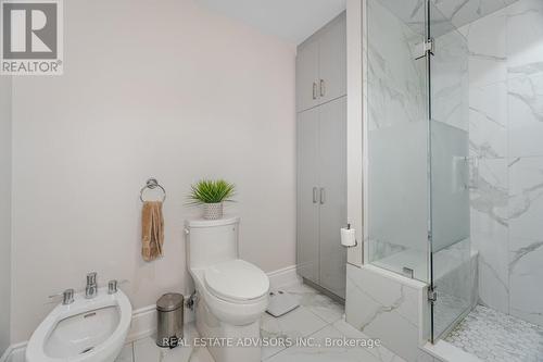 313 - 53 Woodbridge Avenue, Vaughan, ON - Indoor Photo Showing Bathroom
