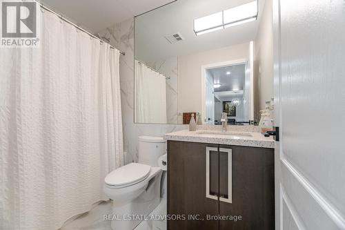 313 - 53 Woodbridge Avenue, Vaughan, ON - Indoor Photo Showing Bathroom