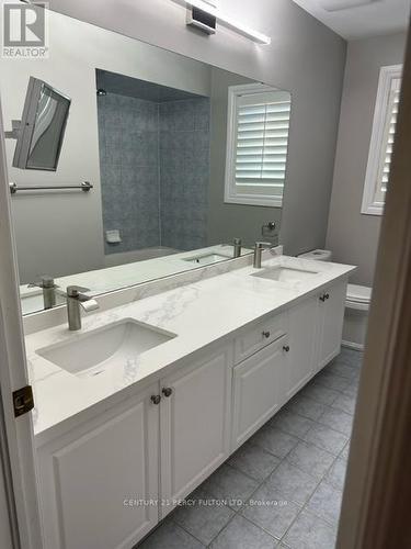 5 HILLPATH CRESCENT , Brampton, Ontario L6Z 4V1 3