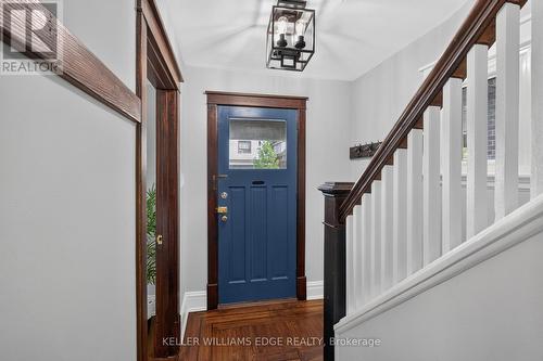 147 Melrose Avenue N, Hamilton, ON - Indoor Photo Showing Other Room