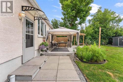 500 Dominion Street, Renfrew, ON - Outdoor
