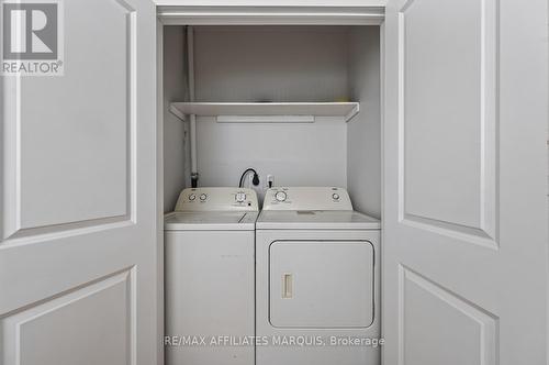 88 Brockville Street, Smiths Falls, ON - Indoor Photo Showing Laundry Room