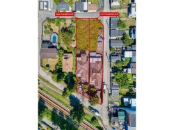 2669 VANNESS AVENUE  Vancouver, BC V5R 2R3
