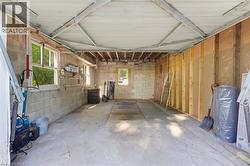 Garage - 