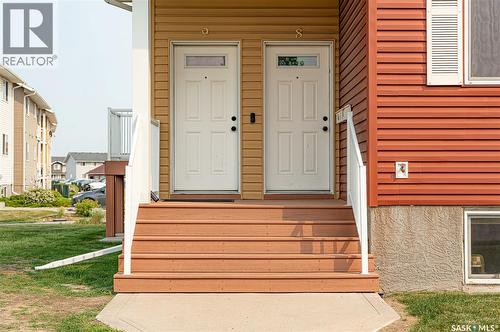 8 5004 James Hill Road, Regina, SK - Outdoor With Exterior