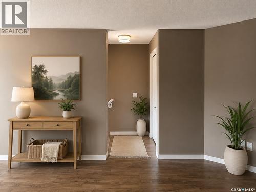 8 5004 James Hill Road, Regina, SK - Indoor