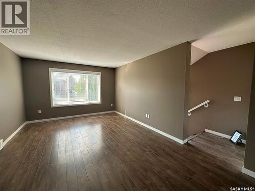 8 5004 James Hill Road, Regina, SK - Indoor Photo Showing Other Room