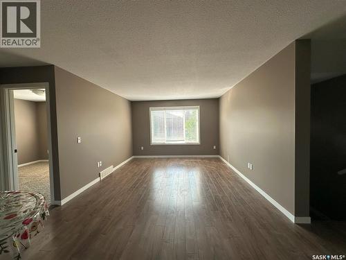 8 5004 James Hill Road, Regina, SK - Indoor Photo Showing Other Room