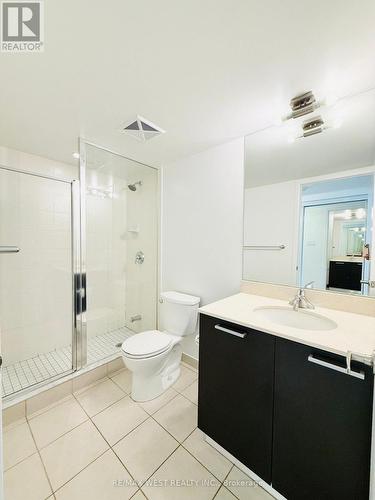 1203 - 38 Grenville Street, Toronto, ON - Indoor Photo Showing Bathroom