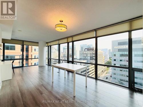 1203 - 38 Grenville Street, Toronto, ON - Indoor Photo Showing Other Room