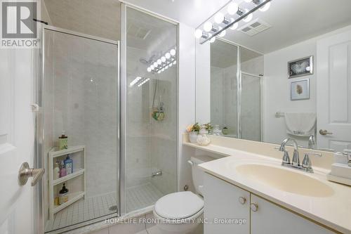 3239 - 68 Corporate Drive, Toronto, ON - Indoor Photo Showing Bathroom