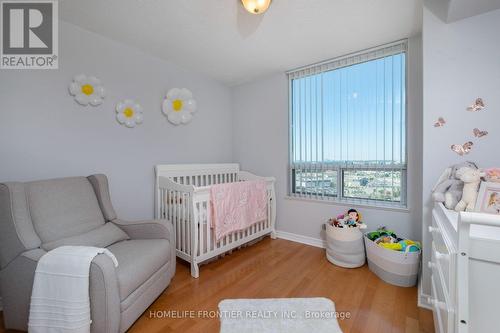 3239 - 68 Corporate Drive, Toronto, ON - Indoor Photo Showing Bedroom