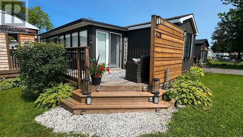 420 - 225 Platten Boulevard, Scugog, ON - Outdoor With Deck Patio Veranda With Exterior