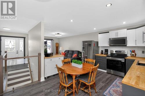 44 Byrnes Crescent, Penetanguishene, ON - Indoor Photo Showing Kitchen