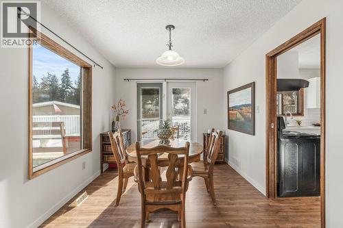11410 Tassie Drive, Coldstream, BC - Indoor Photo Showing Dining Room