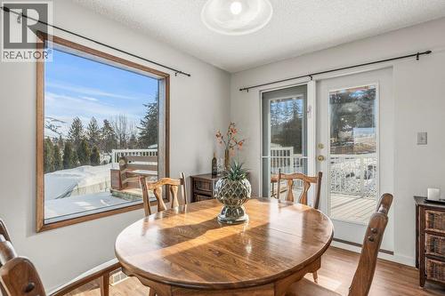 11410 Tassie Drive, Coldstream, BC - Indoor Photo Showing Dining Room