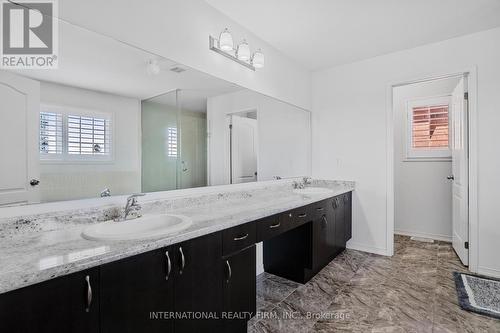 2537 Snow Knight Drive, Oshawa, ON - Indoor Photo Showing Bathroom