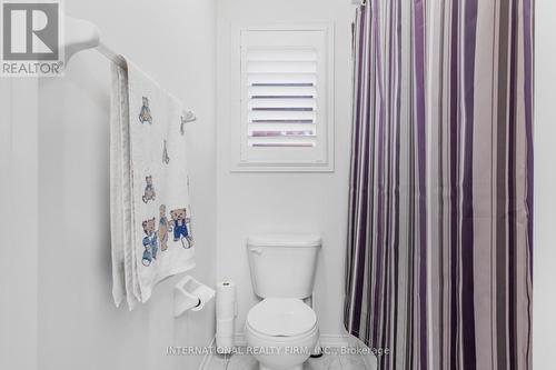 2537 Snow Knight Drive, Oshawa, ON - Indoor Photo Showing Bathroom