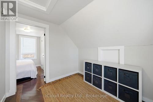 51 Delena Avenue, Hamilton, ON - Indoor