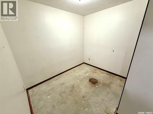 9026 Mitchell Avenue, North Battleford, SK - Indoor Photo Showing Other Room