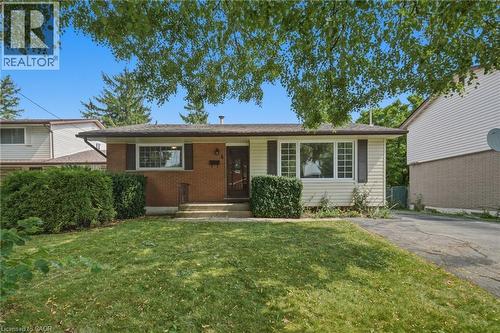 6 Caprice Court, Hamilton, ON - Outdoor