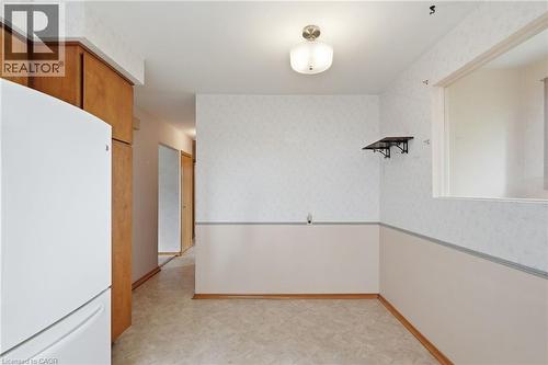 6 Caprice Court, Hamilton, ON - Indoor Photo Showing Other Room