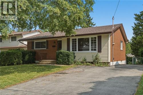 6 Caprice Court, Hamilton, ON - Outdoor