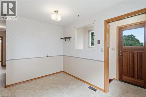 6 Caprice Court, Hamilton, ON - Indoor Photo Showing Other Room
