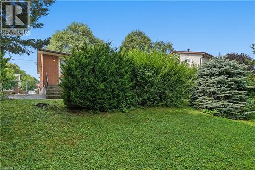6 Caprice Court, Hamilton, ON - Outdoor
