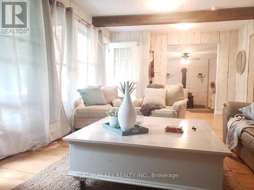 5409 OAK AVENUE , Lambton Shores, Ontario N0N 1J0 3