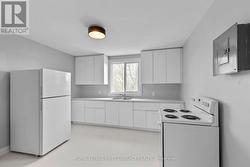 Eat-in Kitchen - 