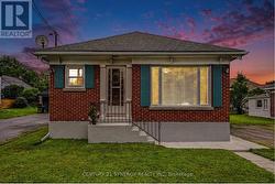 5 QUEEN STREET  Smiths Falls, ON K7A 3N1