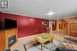 Family Room - 