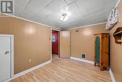 Lower level third bedroom. - 