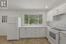 27 Roman Ave, Elliot Lake, ON  - Indoor Photo Showing Kitchen 