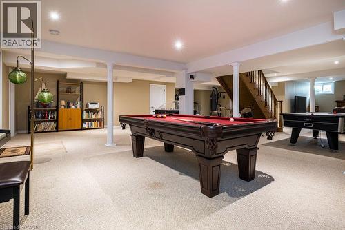 1 Kusins Court, Dundas, ON - Indoor Photo Showing Other Room