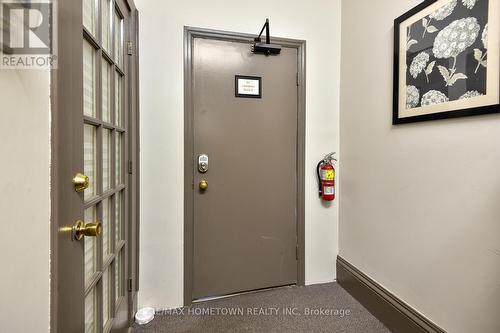 64 King Street E, Brockville, ON - Indoor Photo Showing Other Room
