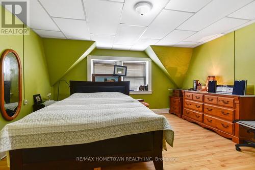 64 King Street E, Brockville, ON - Indoor Photo Showing Bedroom