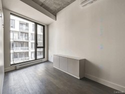 Salon - 