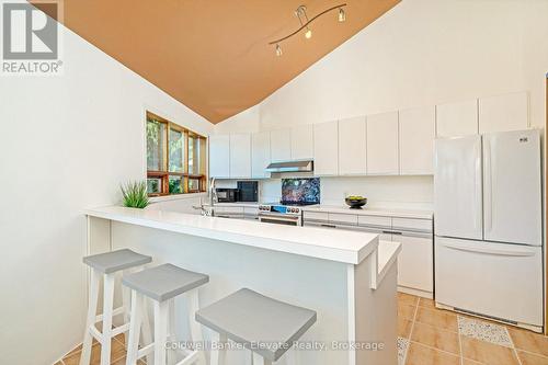 5126 Ninth Line, Erin, ON - Indoor Photo Showing Kitchen