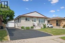 30 KIMBERLY Road Unit# UPPER UNIT  Cambridge, ON N1R 5E9