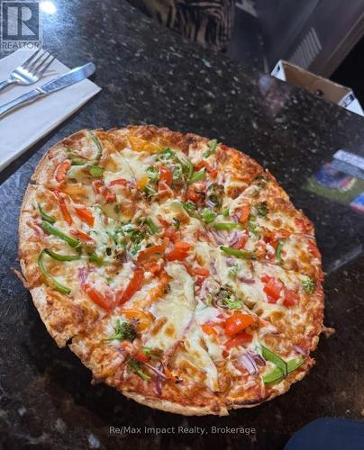 Have a Pizza - 9 & 10 - 371 Old Kingston Road, Toronto (Centennial Scarborough), ON 
