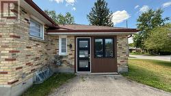 UNIT 2 - 1473 ADELAIDE STREET N  London North (North G), ON N5X 1K3