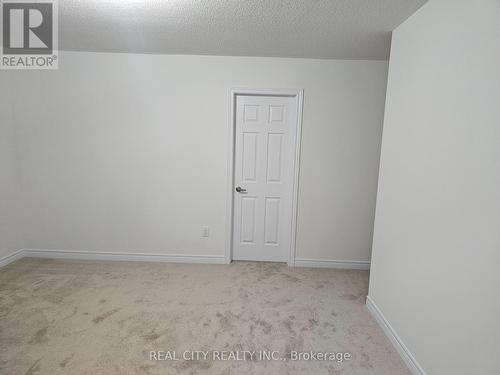 2873 Whites Road, Pickering, ON - Indoor Photo Showing Other Room