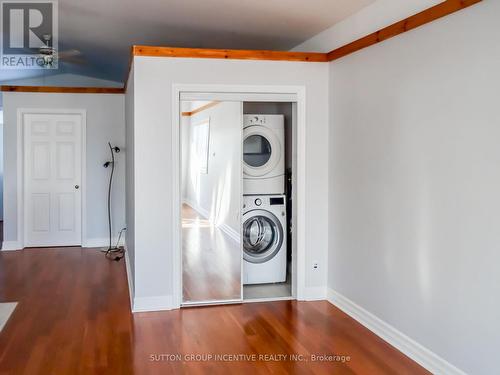 149 Blake Street, Barrie, ON - Indoor Photo Showing Laundry Room