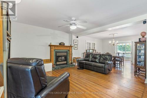 149 Blake Street, Barrie, ON - Indoor Photo Showing Living Room With Fireplace