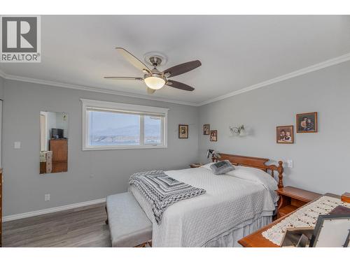 129 Sumac Ridge Drive, Summerland, BC - Indoor Photo Showing Bedroom
