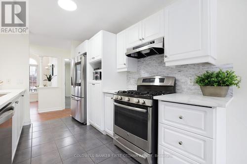 11 Rideau Crossing Crescent, North Grenville, ON - Indoor Photo Showing Kitchen