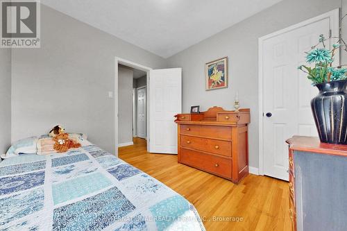 62 Porchester Drive, Toronto, ON - Indoor Photo Showing Bedroom