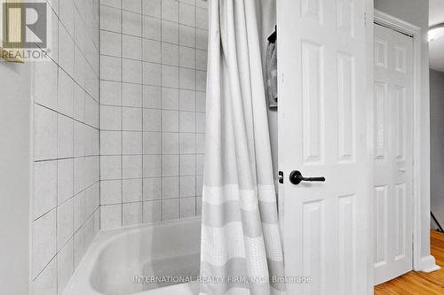 62 Porchester Drive, Toronto, ON - Indoor Photo Showing Bathroom